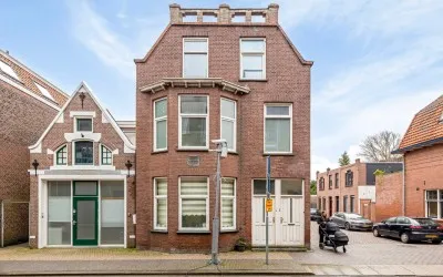 Appartement te koop: Czaar Peterstraat 9, Russische buurt Zaandam