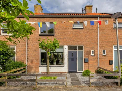 Tussenwoning te koop: D C Meeslaan 11, Vierpolders Vierpolders