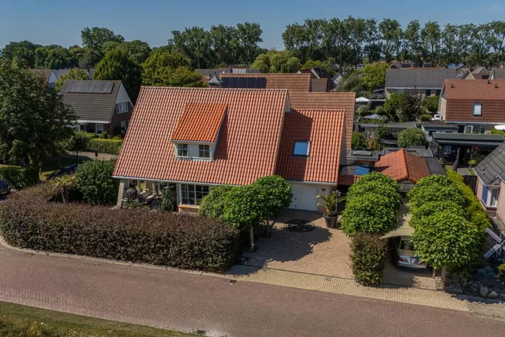 Vrijstaande woning te koop: D.J. Kammingastrjitte 5, Dokkum