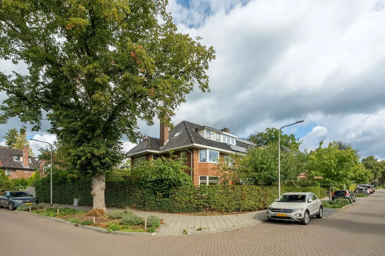 Hoekwoning te koop: Da Costalaan 1, Zeist