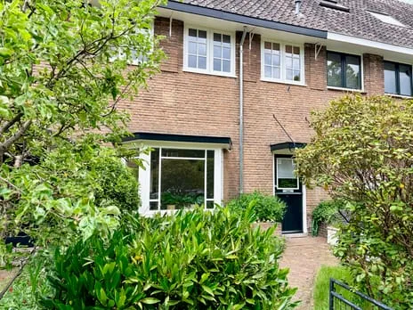 Tussenwoning te koop: Da Costalaan 18, Schrijverskwartier Hilversum
