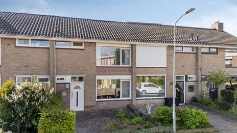 Tussenwoning te koop: Da Costastraat 18, Schrijvershoek Zevenaar