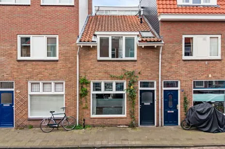 Tussenwoning te koop: Da Costastraat 19, Potgieterbuurt Haarlem
