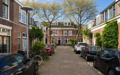 Tussenwoning te koop: Dadelstraat 14, Wittevrouwen Utrecht