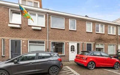 Tussenwoning te koop: Daendelsstraat 53, Armhoef Noord-West Tilburg