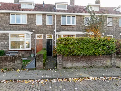 Tussenwoning te koop: Daendelsstraat 6, Armhoef Noord-Oost Tilburg