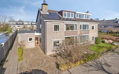 Twee-onder-één-kap te koop: Dag Hammarskjöldlaan 67, Molendijk Castricum