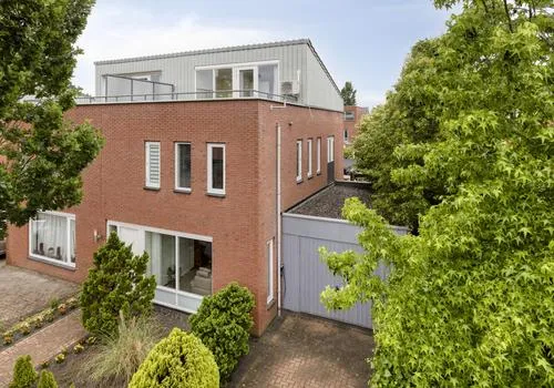 Semi-detached for sale: Dageraad 47, Groenoord Elst
