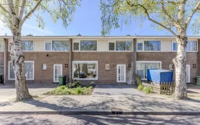Tussenwoning te koop: Dageraadstraat 29, Zaandam