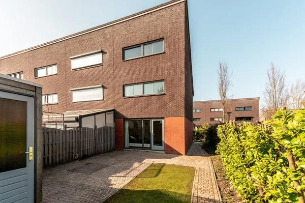 Woning te koop: Dageraadstraat, Almere