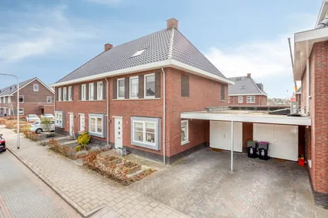 Tussenwoning te koop: Dagpauwoog 30, Wolvega-Lindewijk Wolvega