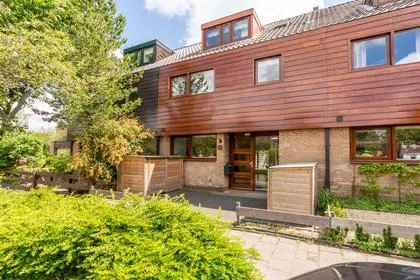 Tussenwoning te huur: Dahliahof 18, Groot Deijleroord en Ter Weer Wassenaar