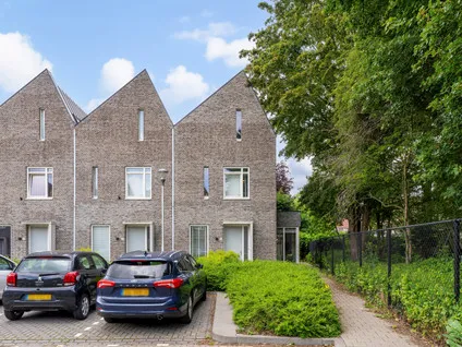 Hoekwoning te koop: Dahliahof 25, Loven Zuid Tilburg