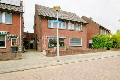 Tussenwoning te koop: Dahliastraat 12, Hengelo