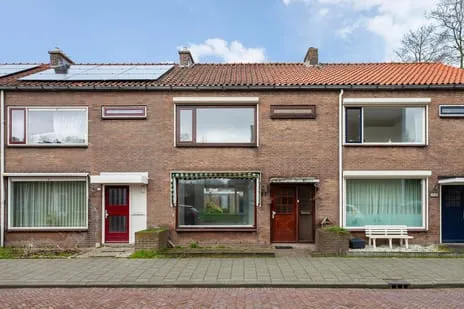 Tussenwoning te koop: Dahliastraat 53, Rozenburg Rozenburg (Zh)