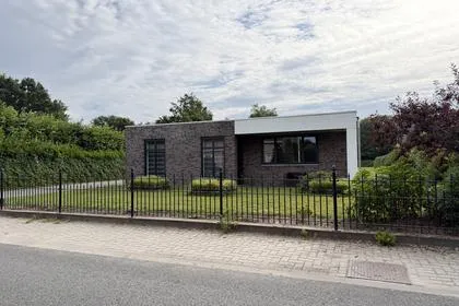 Vrijstaande woning te koop: Dahliastraat 76, Verspreide huizen Made Made