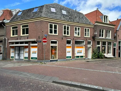 Appartement te huur: Dal 1, Binnenstad - Buurt 10 03 Hoorn