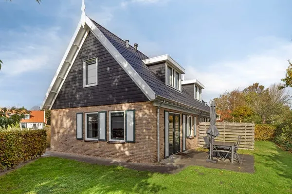 Twee-onder-één-kap te koop: Daleboutsweg 4, Hogeweg Burgh-Haamstede