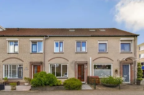 Tussenwoning te koop: Dalkruid 2, Kruidenbuurt Vlaardingen