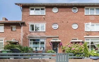 Tussenwoning te koop: Daltonstraat 3, Liebergen Hilversum