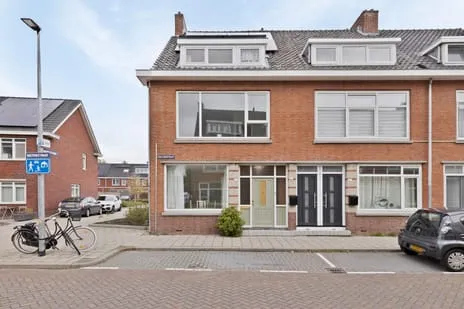 Hoekwoning te koop: Daltonstraat 46, Schiedam