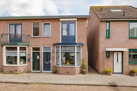 Hoekwoning te koop: Daltonstraat 7, Natuurkundigenbuurt Ijmuiden