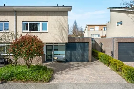 Twee-onder-één-kap te koop: Daltonstraat 7, Panoven Ijsselstein