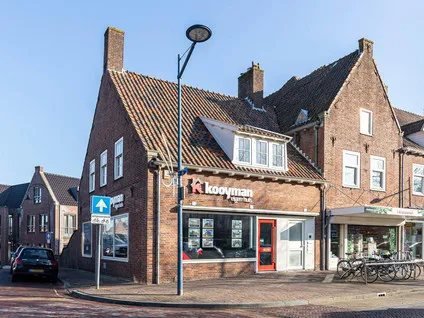 Appartement te huur: Dam 81B, kerkbuurt Alblasserdam