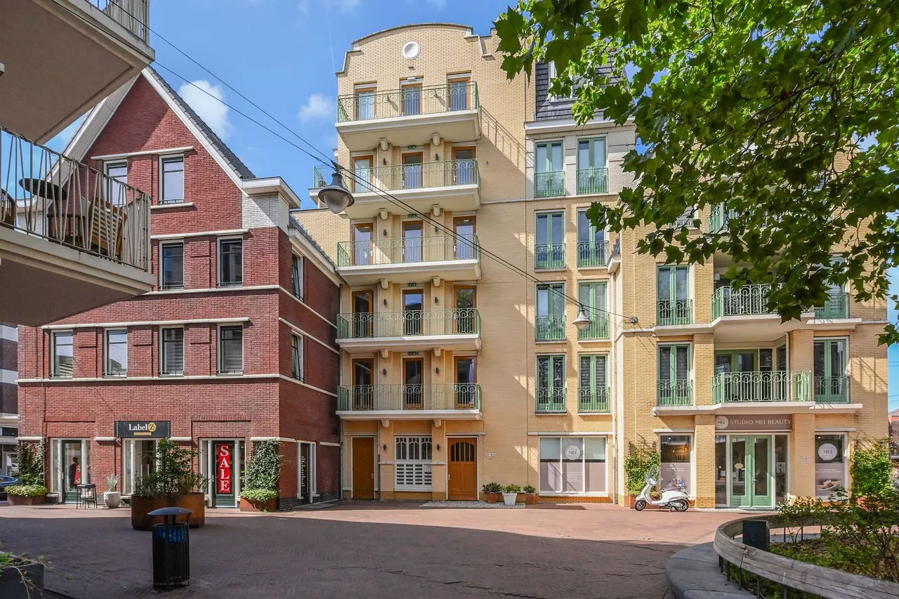 Appartement te koop: Damplein 82, Leidschendam