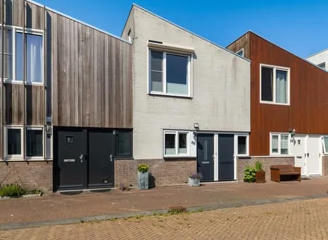 Tussenwoning te koop: Damsterwaard 69, Ruischerwaard Groningen