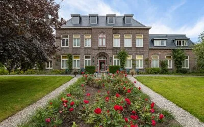 Vrijstaande woning te koop: Damsterweg 8, Kloosterburen