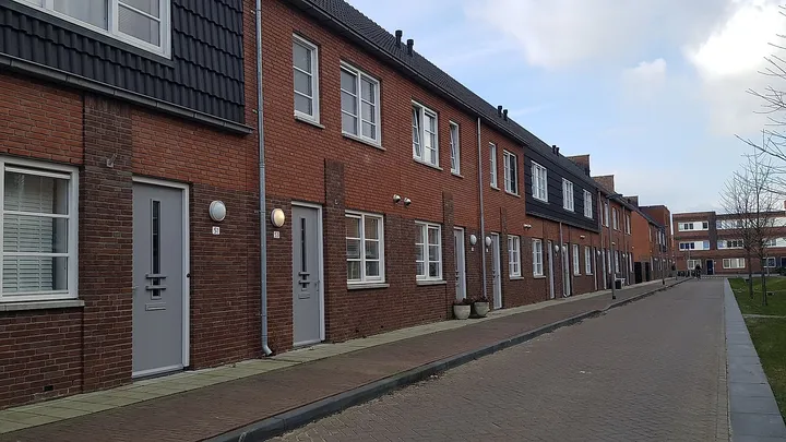 Tussenwoning te huur: Daphnestraat 26, Schuytgraaf-Centrum Arnhem