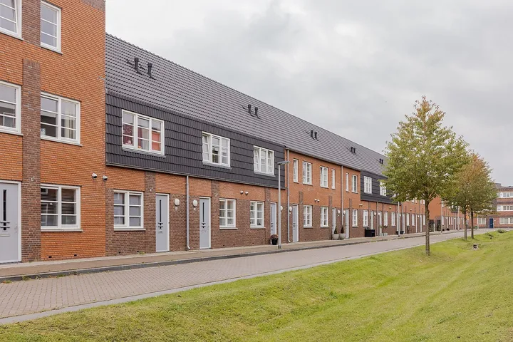 Hoekwoning te huur: Daphnestraat 44, Schuytgraaf-Centrum Arnhem
