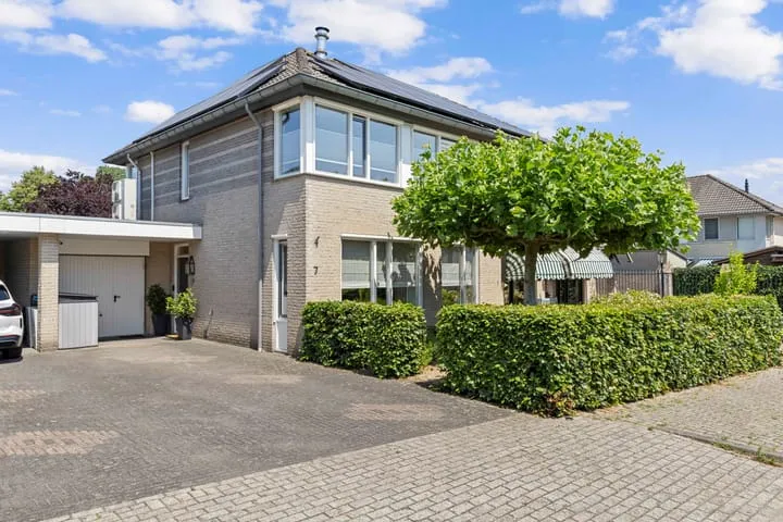 Tussenwoning te koop: Dapperslaer 7, Brouwhuis-Dorp Helmond