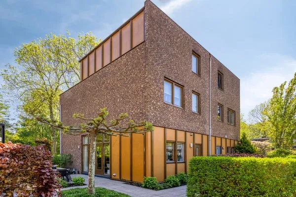 Twee-onder-één-kap te koop: Darinckdelversstraat 28, Groot IJsselmonde Rotterdam