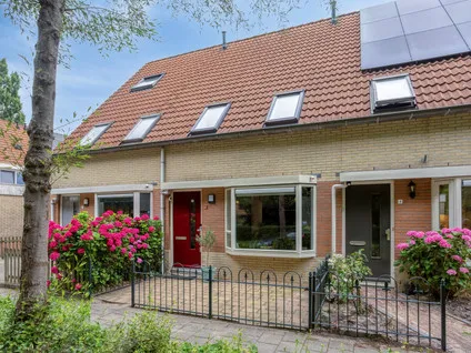 Tussenwoning te koop: Darja Collinstraat 3, Danswijk Zuidoost Almere