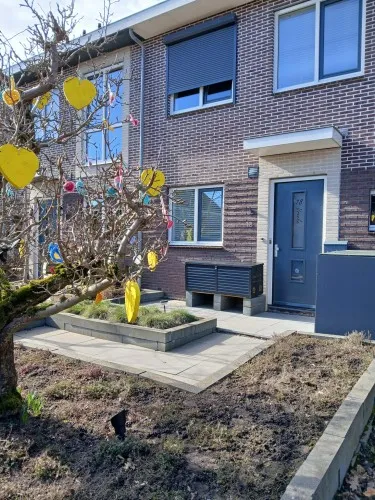 Tussenwoning te koop: Darwinhage 18, Emmeloord