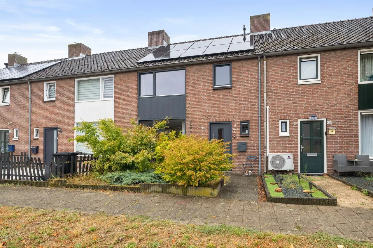 Tussenwoning te koop: Daslaan 8, Waalre
