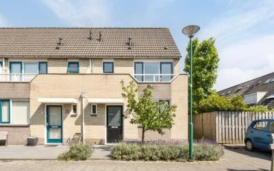 Hoekwoning te koop: Dassenlaan 2, Petenbos Veenendaal