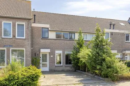 Tussenwoning te koop: Dauphinélaan 10, Achtse Barrier-Spaaihoef Eindhoven