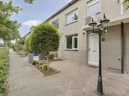 Tussenwoning te koop: David Verloopstraat 61, Verzetswijk West Almere