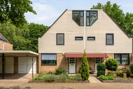 Tussenwoning te koop: De Alk 27, Kanaalzijde Almelo