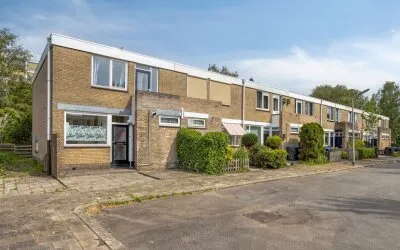 Hoekwoning te koop: de Anjen 133, Bilgaard Leeuwarden