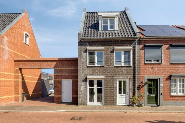 Hoekwoning te koop: De Binnenplaats 19, Meteren - De Plantage Meteren