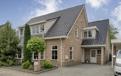 Twee-onder-één-kap te koop: De Bolster 10, Hollandscheveld kern Hollandscheveld