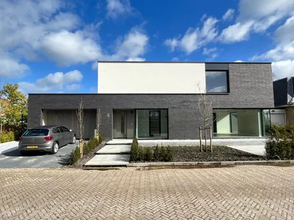 Vrijstaande woning te huur: de Bontekoe 4, Magere Weide Leeuwarden