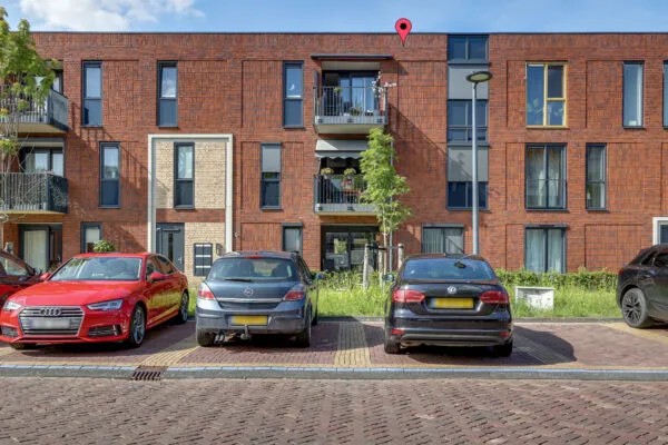 Appartement te koop: De Brug 16, Emmeloord-Centrum-Centrum Oost Emmeloord