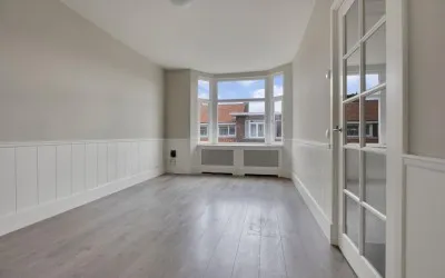 Appartement te koop: De Bullstraat 81, Laakkwartier-Oost 'S-Gravenhage