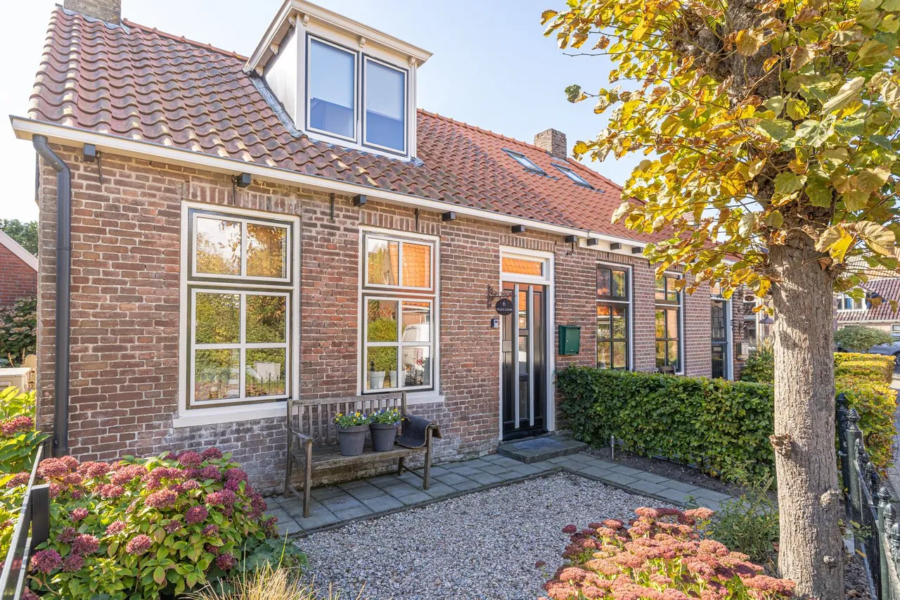 Hoekwoning te koop: De Buorren 6, Peazens