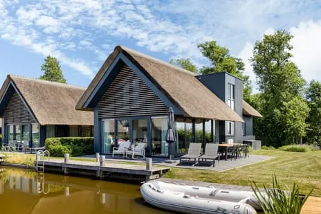 Vrijstaande woning te koop: De Burd 25B010, Verspreide huizen Heeg Heeg